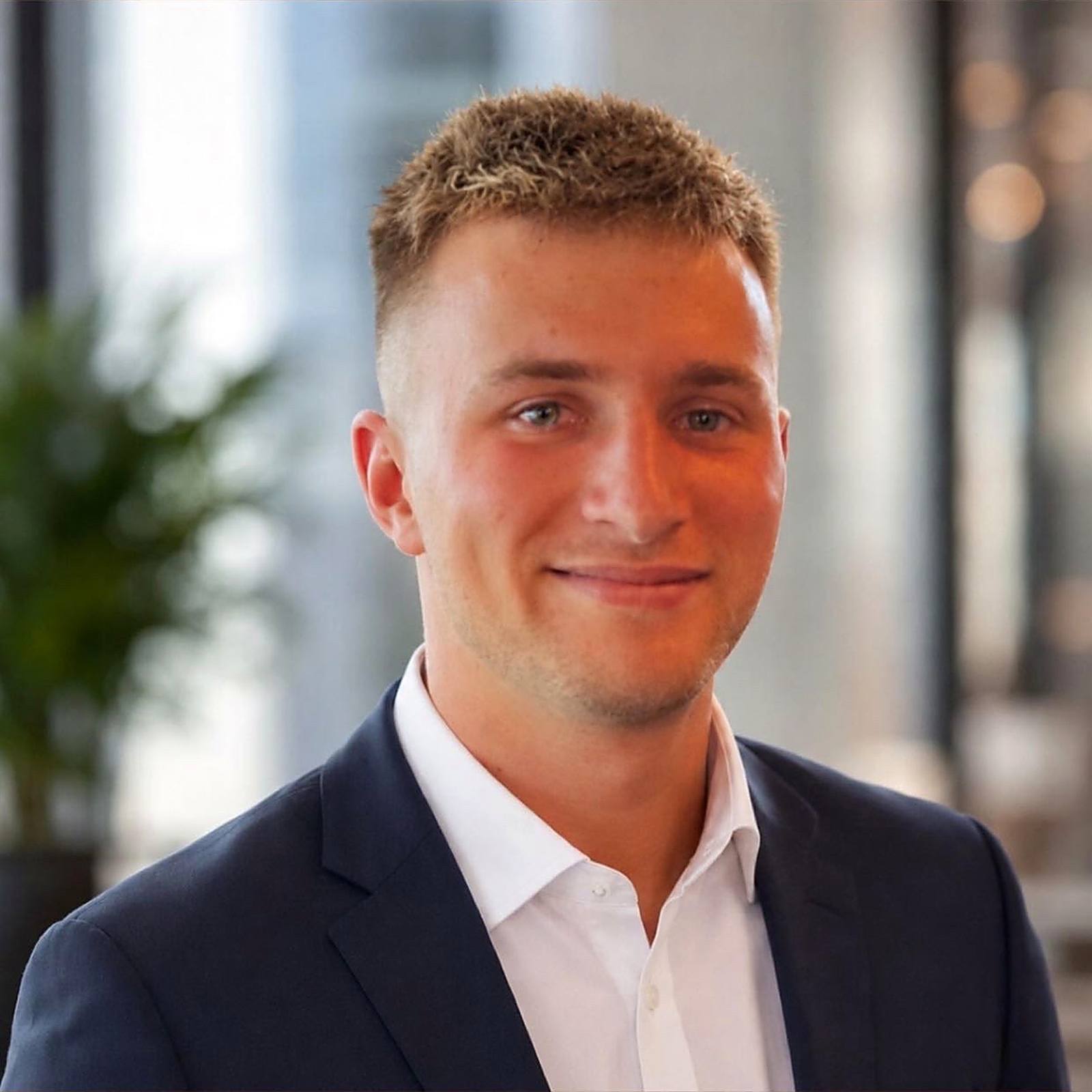 Jacob, founder of Shorelight Studio
